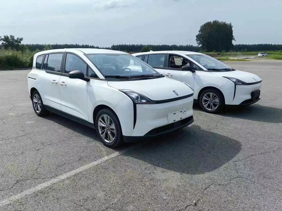 2023 Автомобиль FAW Pentium Nat White Многоцелевое транспортное средство Бензиновое топливо или электроэнергия